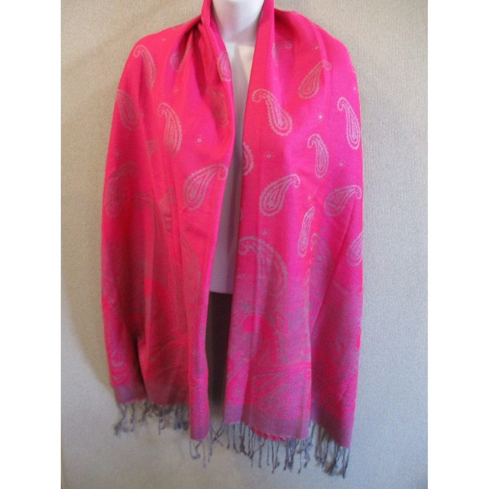 Two Tone Pink Paisley Jacquard Fringed  Shawl/Scarf Victoria Harbour NEW